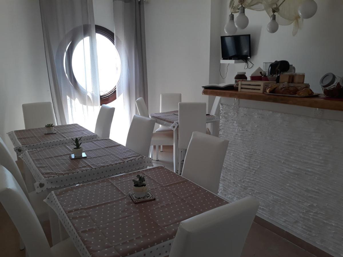 Sweet Suite Margherita B&B Margherita Di Savoia Bagian luar foto